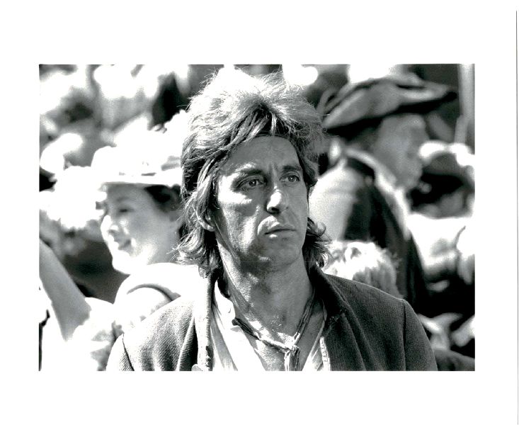 Publicity Photo/Still: AL PACINO - REVOLUTION 1985 Close Up In Crowd 2