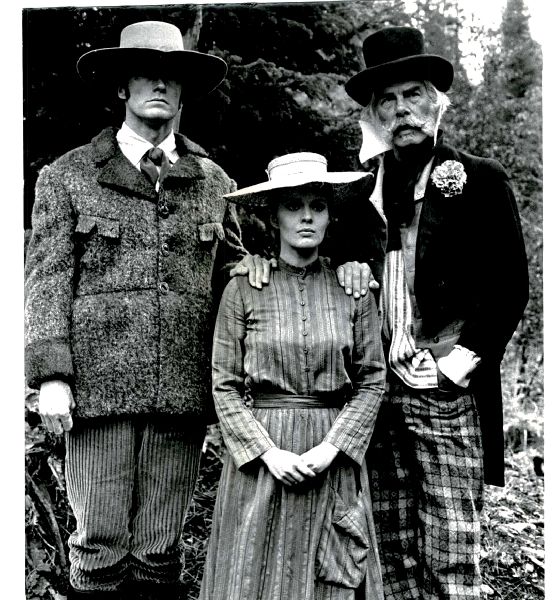 Publicity Photo/Still: CLINT EASTWOOD - PAINT YOUR WAGON 1970 Trio Pose