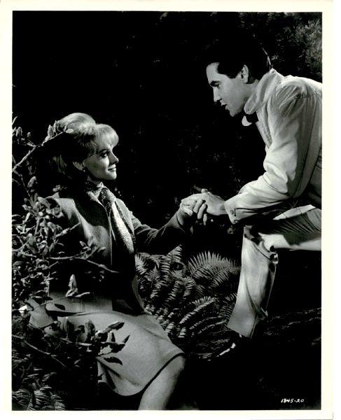 Publicity Photo/Still: ELVIS PRESLEY - SPINOUT 1966 Holding Hands Publicity Photo/Still: ELVIS PRESLEY - SPINOUT 1966 Holding Hands