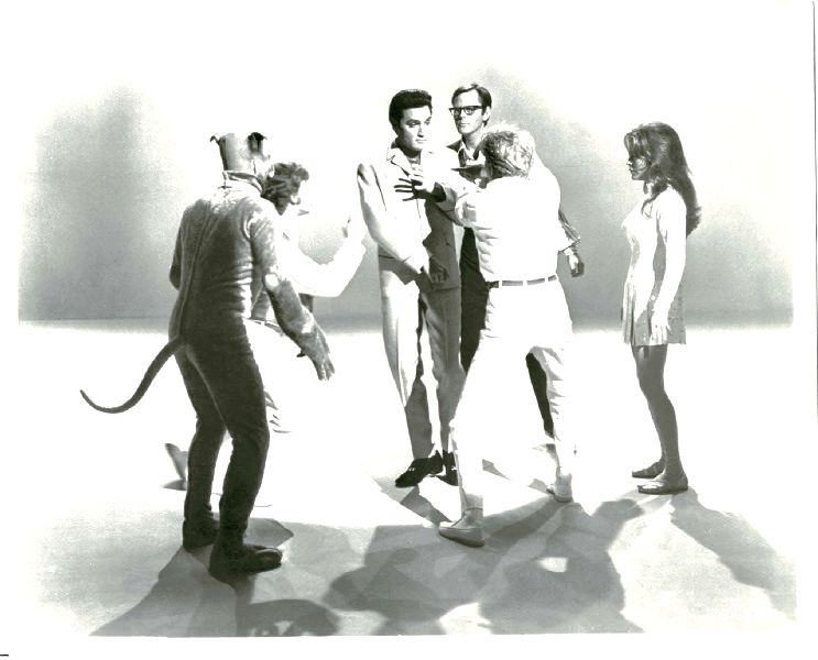 Publicity Photo/Still: ELVIS PRESLEY - LIVE A LITTLE, LOVE A LITTLE 1968 (B) Publicity Photo/Still: ELVIS PRESLEY - LIVE A LITTLE, LOVE A LITTLE 1968 (B)