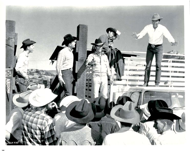 Publicity Photo/Still: ELVIS PRESLEY - STAY AWAY JOE 1968 On Car Cowboys Publicity Photo/Still: ELVIS PRESLEY - STAY AWAY JOE 1968 On Car Cowboys