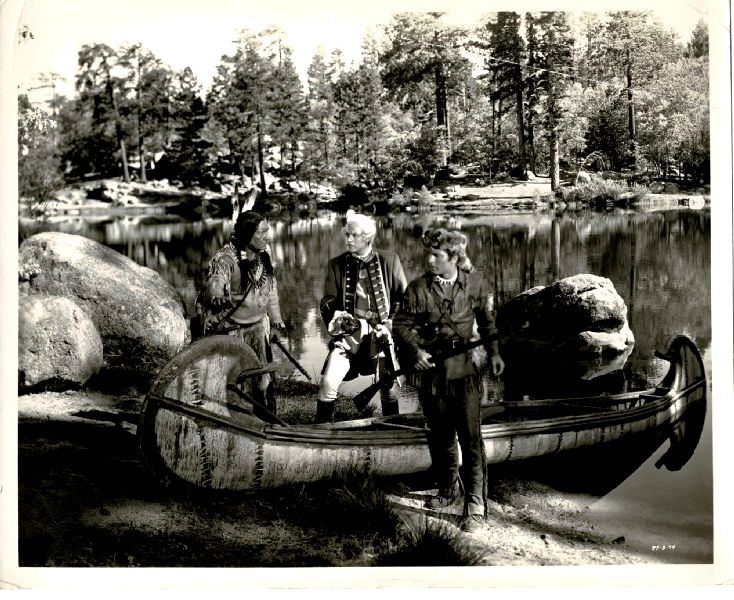 Publicity Photo/Still: GEORGE MONTGOMERY - IROQUOIS TRAIL 1950 By Canoe Publicity Photo/Still: GEORGE MONTGOMERY - IROQUOIS TRAIL 1950 By Canoe