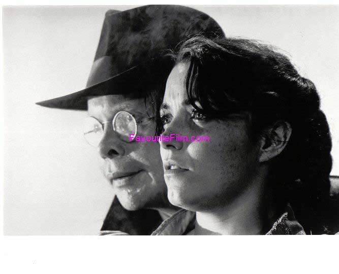 RAIDERS OF THE LOST ARK: B/W Still Colonel Dietrich & Marion Ravenwood