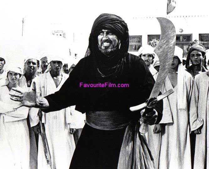 RAIDERS OF THE LOST ARK: B/W Still Cairo Swordsman