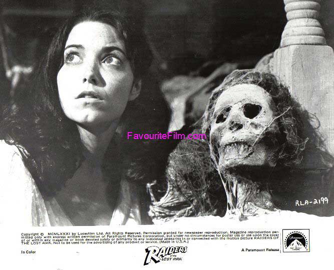 RAIDERS OF THE LOST ARK: B/W Still Marion & Skull