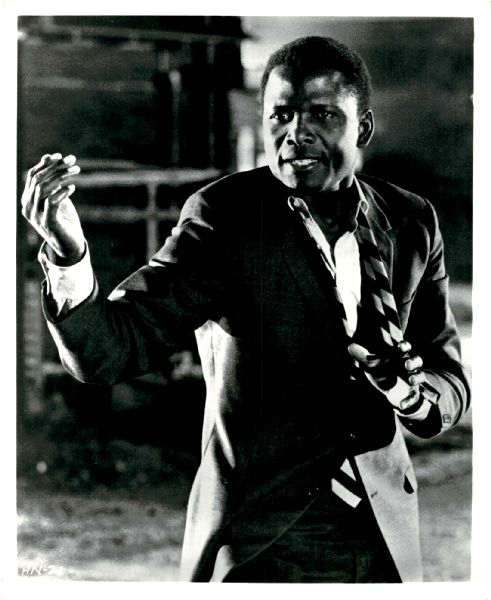 Publicity Photo/Still: SIDNEY POITIER - IN THE HEAT OF THE NIGHT 1967 Pose