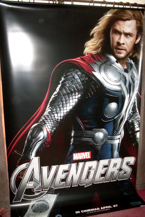 AVENGERS ASSEMBLED: Thor Cinema Banner - Chris Hemsworth AVENGERS ASSEMBLED: Thor Cinema Banner - Chris Hemsworth