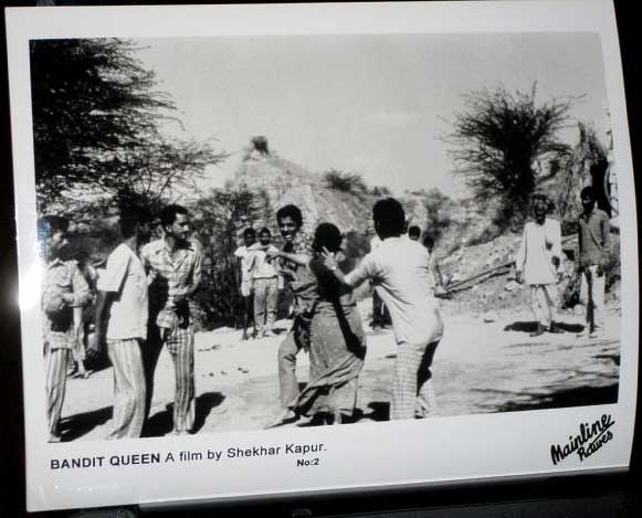 BANDIT QUEEN: Still 2 Group Scene 