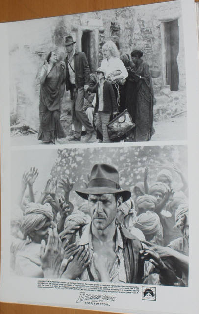 INDIANA JONES AND THE TEMPLE OF DOOM: B/W Still Double Photo 3