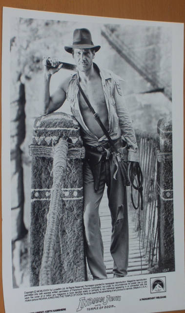 INDIANA JONES AND THE TEMPLE OF DOOM: B/W Still Classic 'Doom' Pose