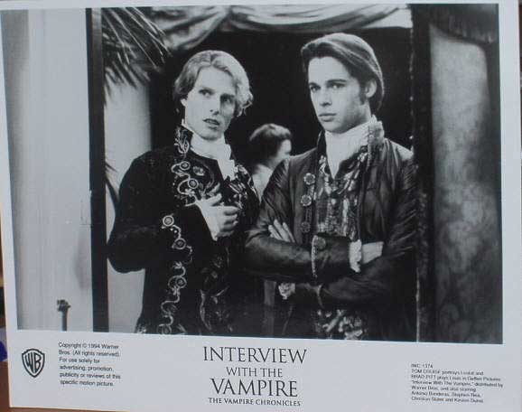 INTERVIEW WITH THE VAMPIRE: B/W Still (Cruise & Pitt)