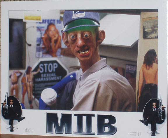 MEN IN BLACK 2: Lobby Card (Bug Eyed Alien) MEN IN BLACK 2: Lobby Card (Bug Eyed Alien)