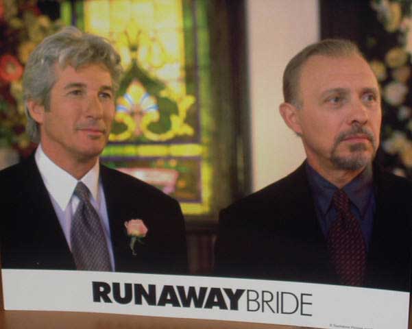 RUNAWAY BRIDE: Lobby Card (Richard Gere/Hector Elizondo) RUNAWAY BRIDE: Lobby Card (Richard Gere/Hector Elizondo)