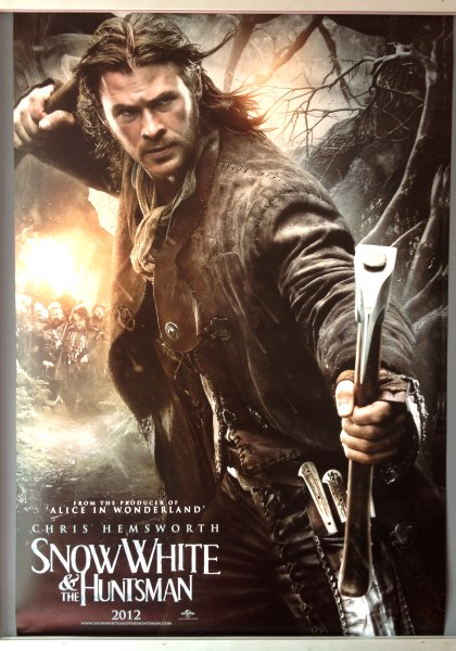 SNOW WHITE & THE HUNTSMAN: V2 Chris Hemsworth One Sheet Film Poster SNOW WHITE & THE HUNTSMAN: V2 Chris Hemsworth One Sheet Film Poster