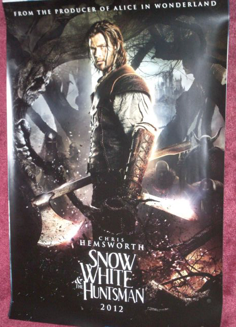 SNOW WHITE & THE HUNTSMAN: Chris Hemsworth One Sheet Film Poster SNOW WHITE & THE HUNTSMAN: Chris Hemsworth One Sheet Film Poster