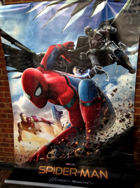 Cinema Banner: SPIDER-MAN HOMECOMING 2017 Tom Holland Robert Downey Jr.