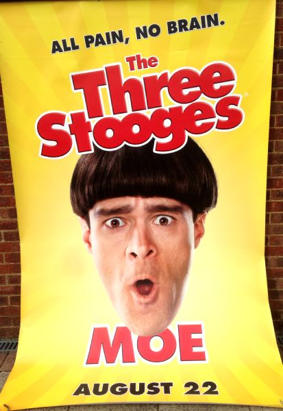 Cinema Banner: THREE STOOGES, THE 2012 (Moe) Farrelly Brothers Sean Hayes